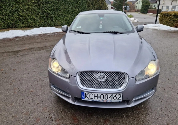 Jaguar XF cena 39950 przebieg: 180000, rok produkcji 2008 z Chojnów małe 172